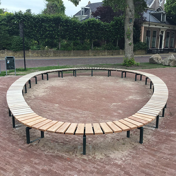 104924 straatmeubilair zitbanken banken 